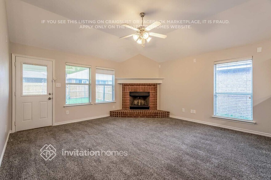 Building Photo - 3849 Cedar Falls Dr