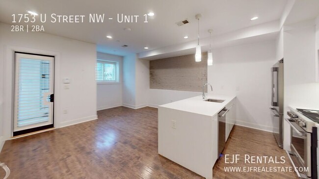 Building Photo - Garden Style U Street Corridor Two Bedroom...