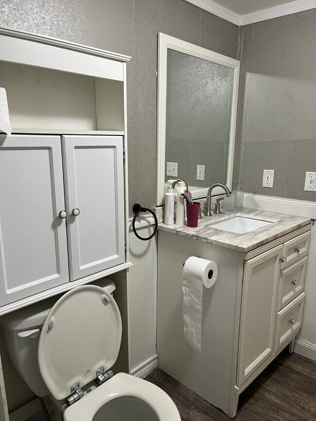 Building Photo - 12732 Pecan Tree Ct