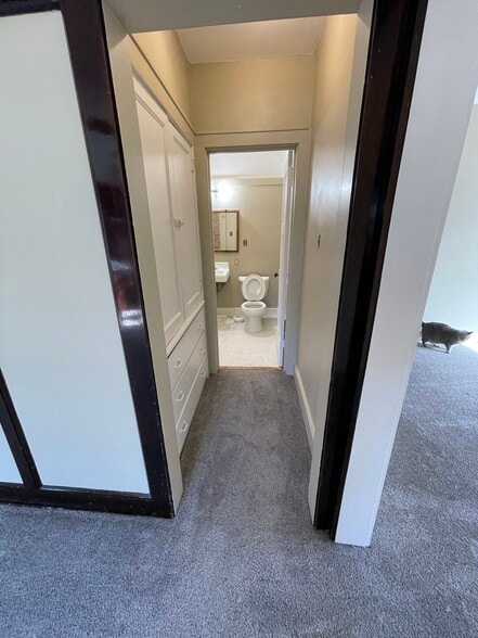 Linen closet hallway - 5724 W Vliet St