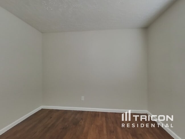 Building Photo - 20058 N Navaho Trail