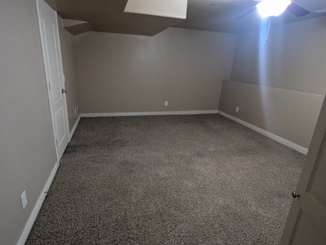 Building Photo - 1287 Reese Dr