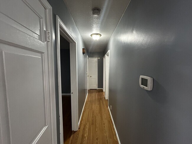 Building Photo - 3Br brick house with garage and finished b...