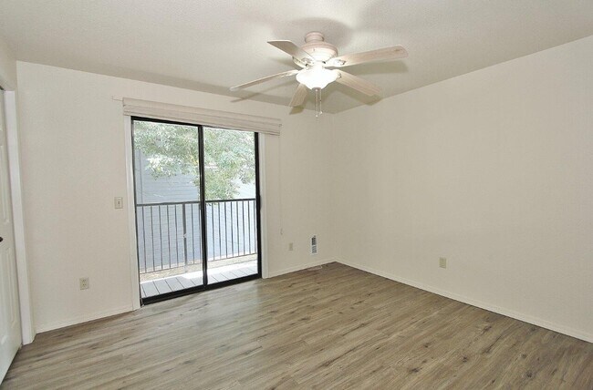 Building Photo - 3021 S Windstream Ln