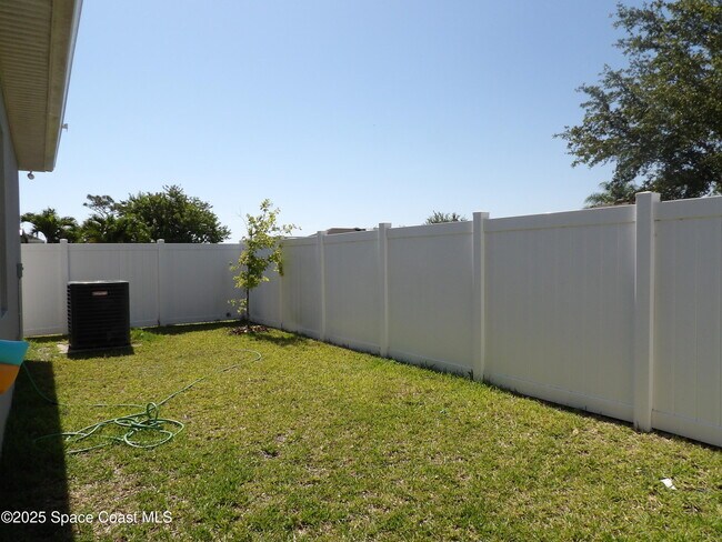 Building Photo - 4258 Trovita Cir