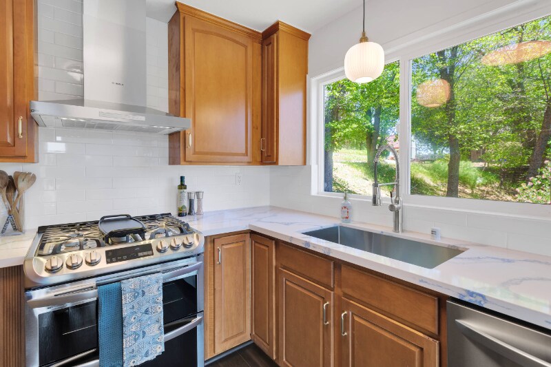 Building Photo - 28720 Zion Dr