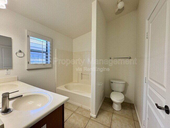 Building Photo - 45775 W Windmill Dr