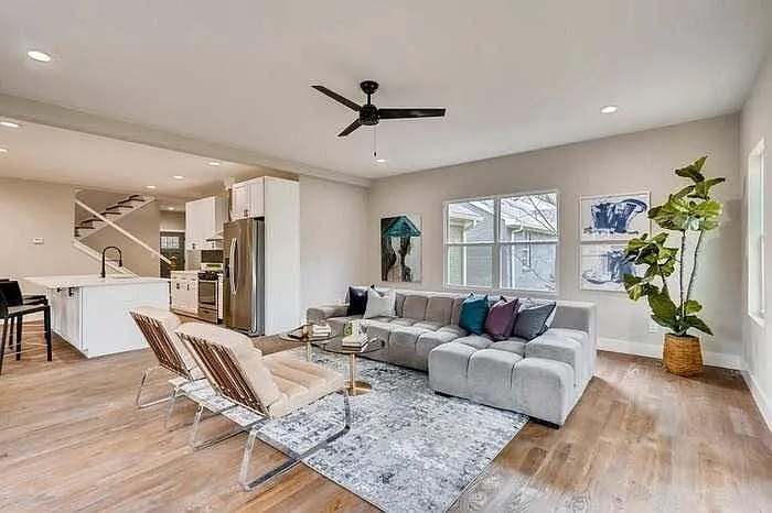 Building Photo - 816 Beechwood Ave SW