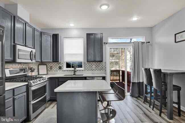 Building Photo - 8515 Towne Manor Ct