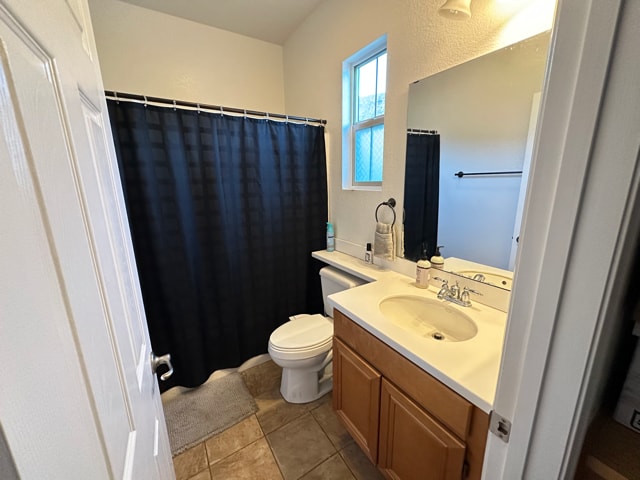 2nd Bathroom - 9224 Piatto Ln