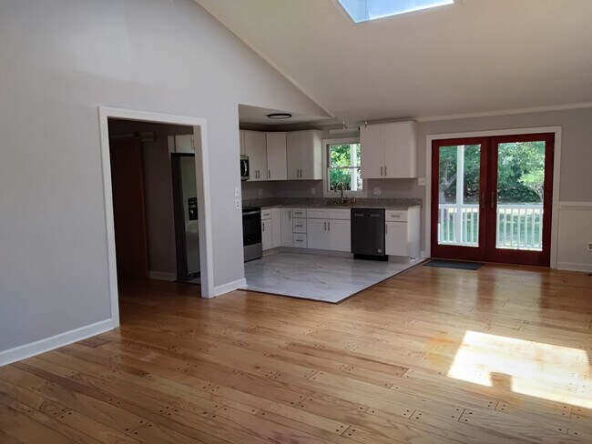Building Photo - 4331 NC-24