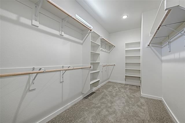 Building Photo - 806 Pne Bch Dr