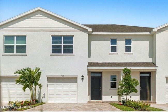 Building Photo - 9734 Venetian Sq