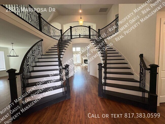 Building Photo - 2823 Mariposa Dr