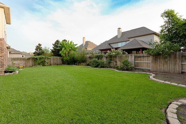 Building Photo - 1606 Locksley Ln