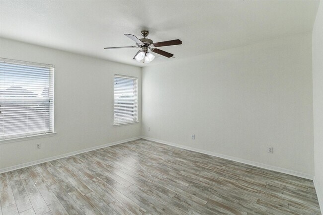 Building Photo - 137 Preston Trail