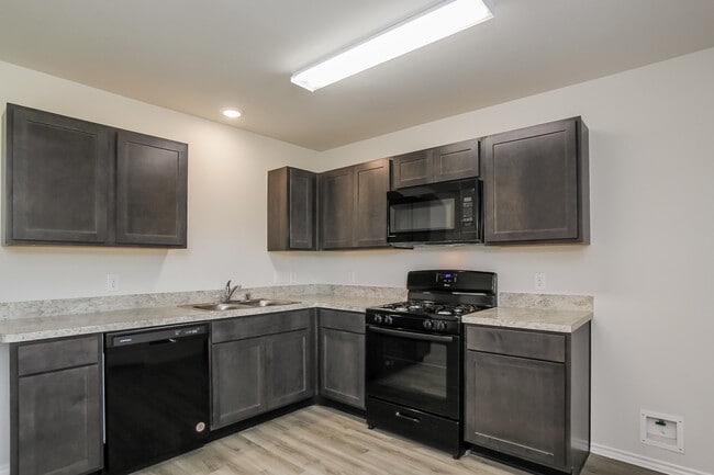 Building Photo - 4803 Giant Sequoia Way