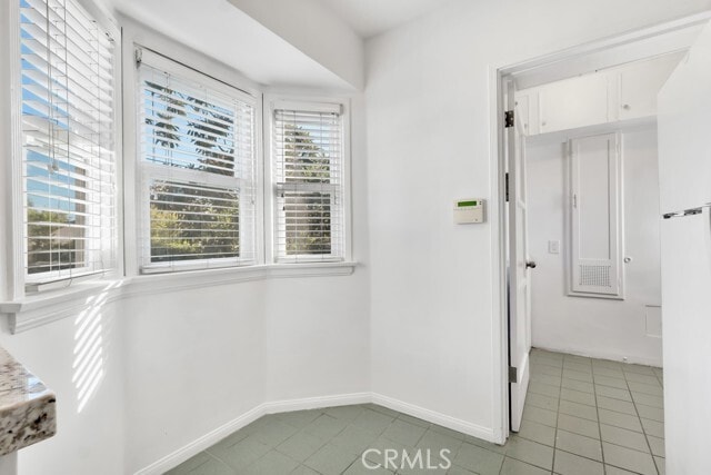 Building Photo - 626 Roselli St