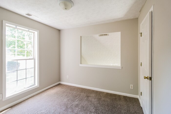 Building Photo - 3328 River Run Trail