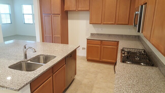 Building Photo - 2258 S Wallrade Ln