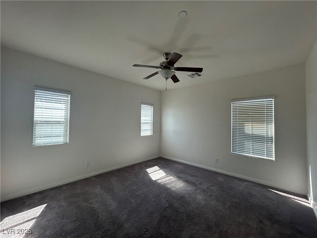 Building Photo - 1089 Jesse Harbor Ave