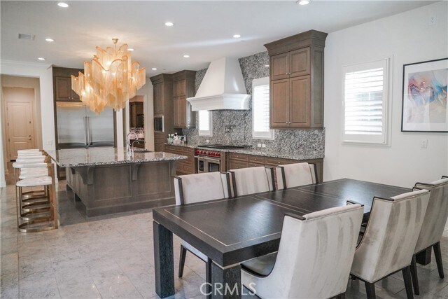 Building Photo - 111 Great Oak