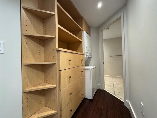 Building Photo - 199 14th St NE