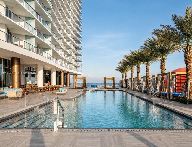 Building Photo - 4111 S Ocean Dr