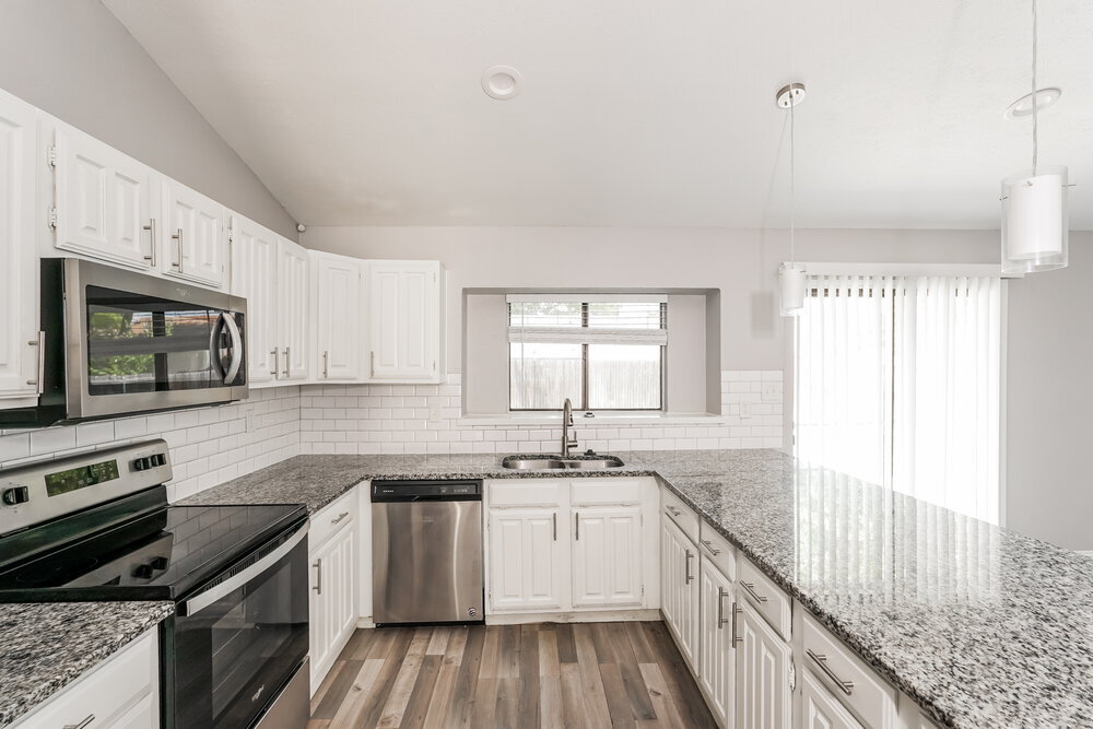 Building Photo - 2303 Villanova St