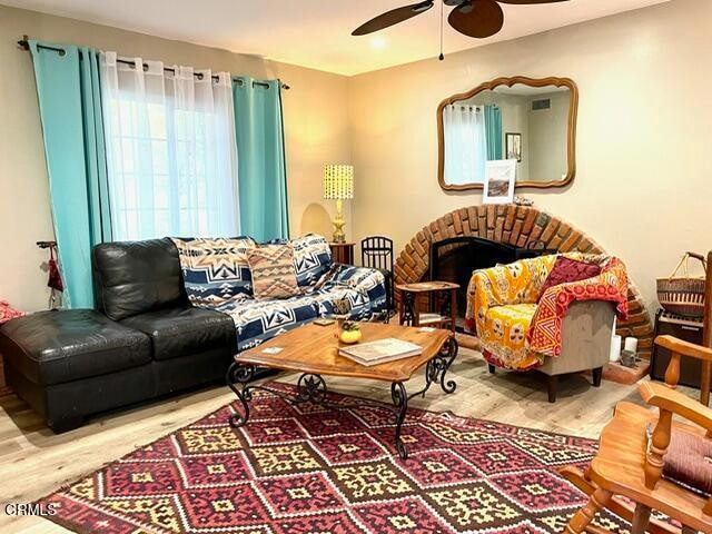 Building Photo - 883 Moreno Dr