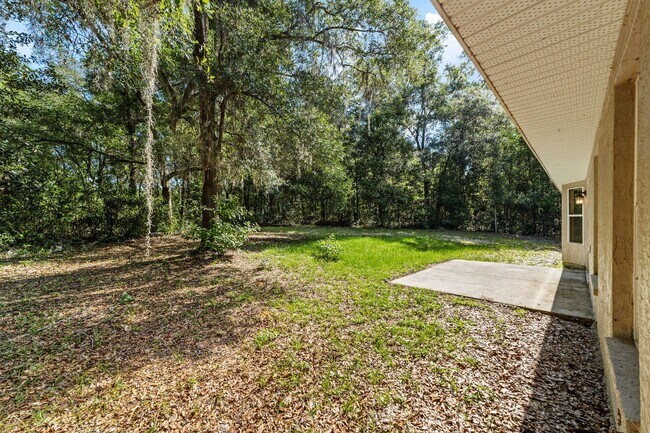 Building Photo - Peaceful 3-Bedroom Home with Open Floor Plan & Two-Car Garage in Rainbow Lakes Estates!