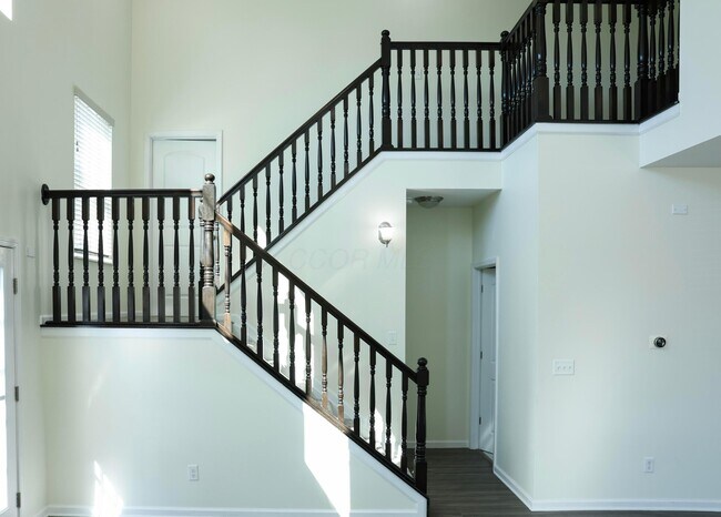 Building Photo - 11921 Warbler Wy