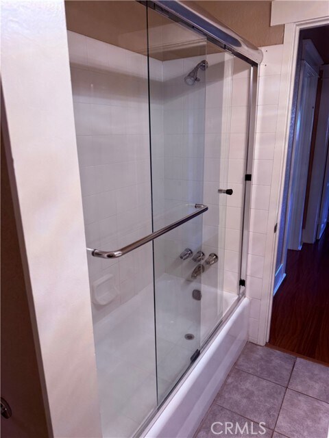 Building Photo - 119 N Cullen Ave