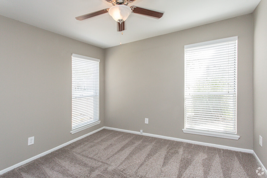 Bedroom - Calder Square Apartments