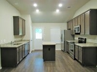 Building Photo - 1009 Platte River Dr