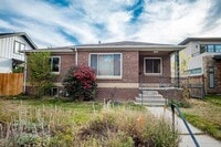 Building Photo - Charming Platt Park Home!