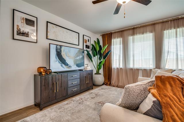 Building Photo - 859 Sitwell Dr