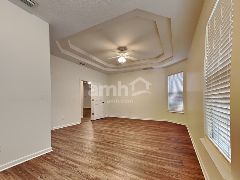 Building Photo - 4622 Glendas Meadow Dr