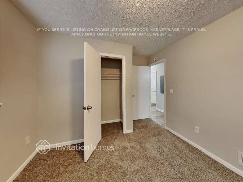 Building Photo - 4172 Renfrew Ct SW