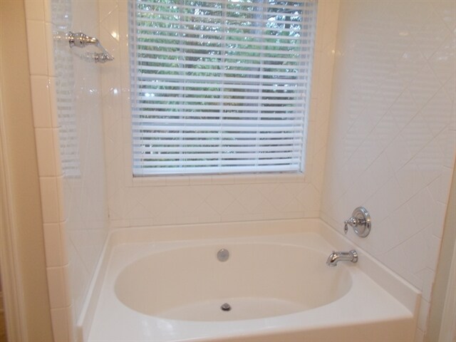 Building Photo - 1505 Bucklebury Ct