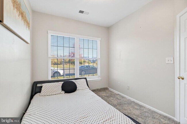 Building Photo - 25065 Riding Center Dr