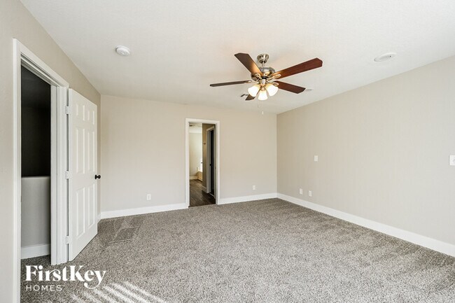 Building Photo - 809 Chapleton Ct