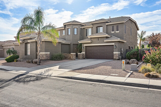 Primary Photo - 4129 E Clubview Dr