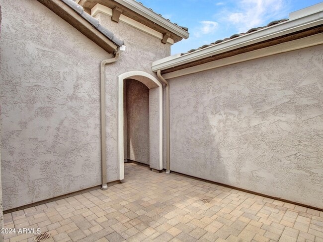 Building Photo - 44529 N Sonoran Arroyo Ln