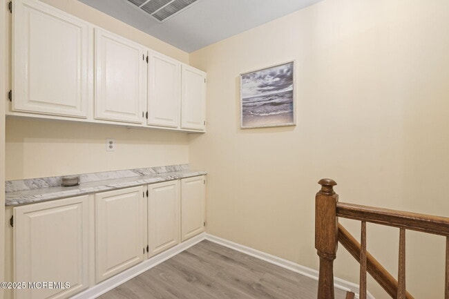 Building Photo - 36 Stirrup Ct