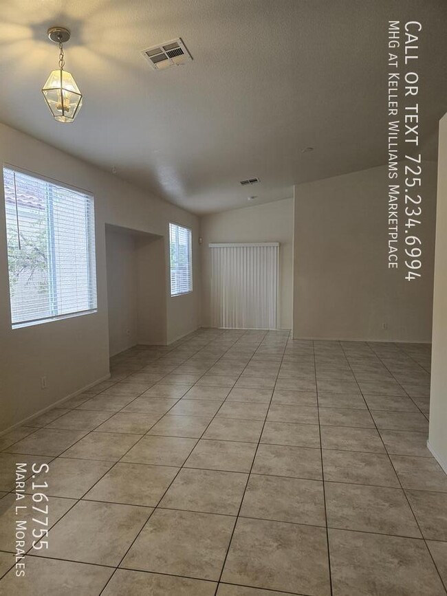 Building Photo - 9467 Descending Creek St