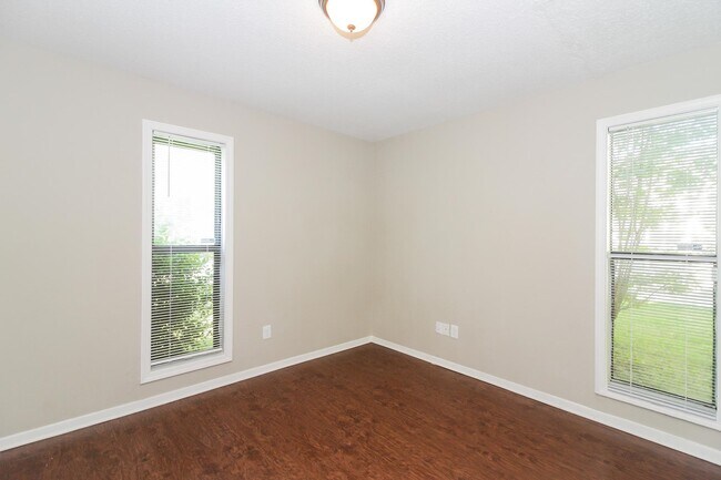 Building Photo - 6625 Santaolina Dr