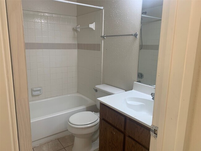 Building Photo - 2710 Grants Lake Blvd