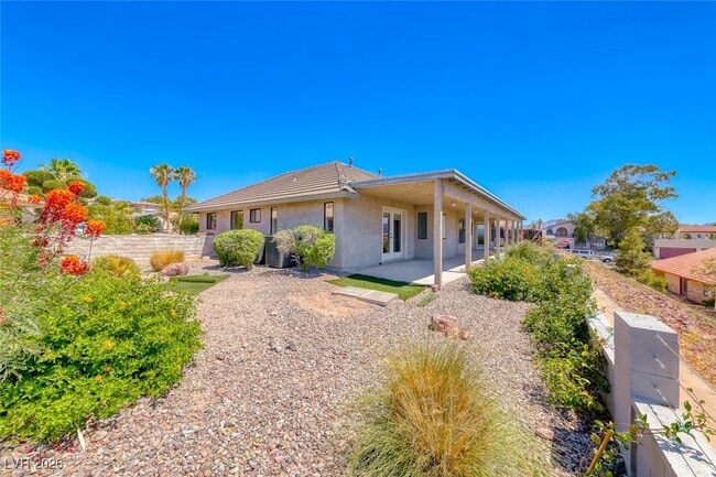 Building Photo - 969 Marigold Ct