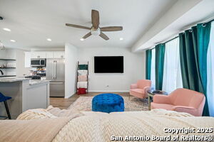 Building Photo - 3634 Du Barry Dr